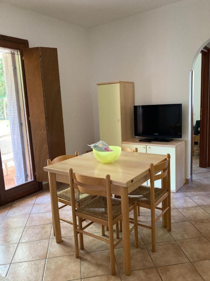 Residence Olimpo Santa Teresa Gallura Buitenkant foto