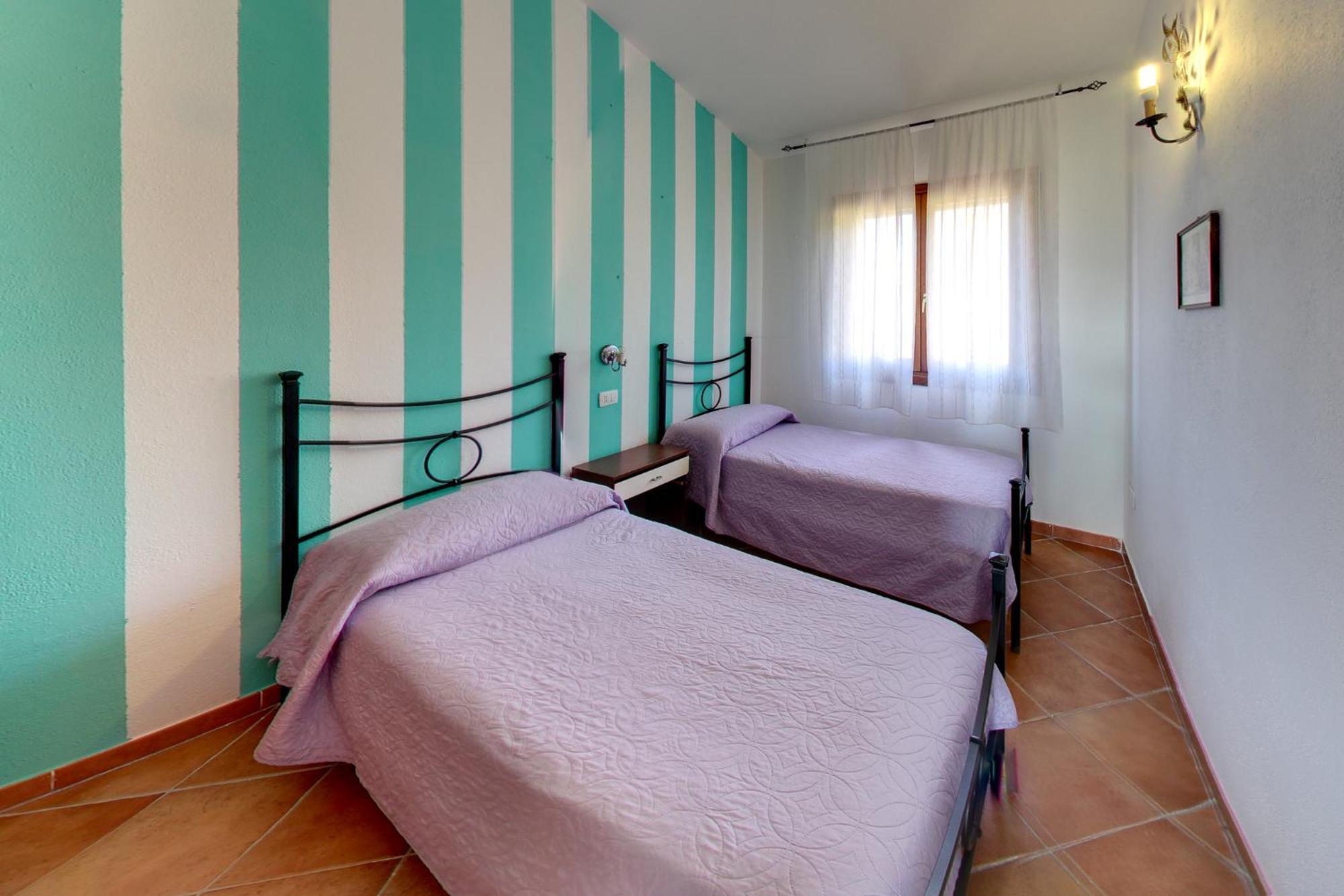 Residence Olimpo Santa Teresa Gallura Buitenkant foto