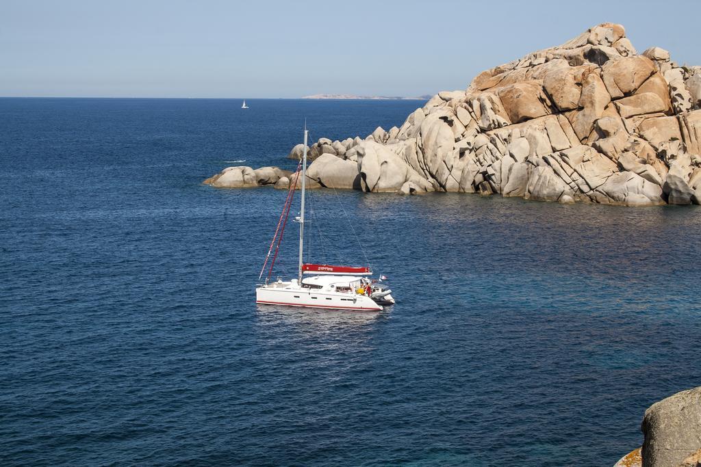 Residence Olimpo Santa Teresa Gallura Buitenkant foto