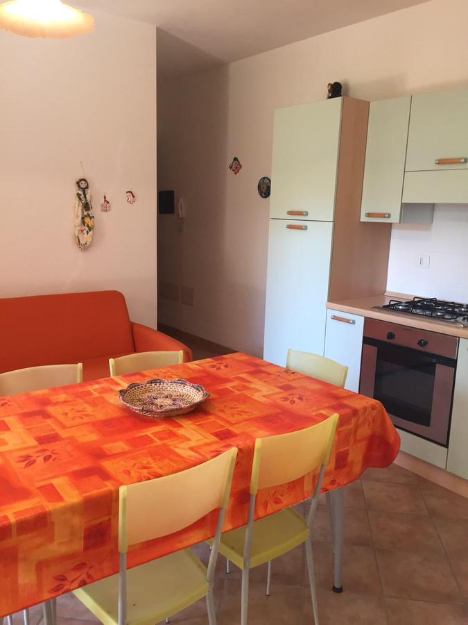 Residence Olimpo Santa Teresa Gallura Buitenkant foto