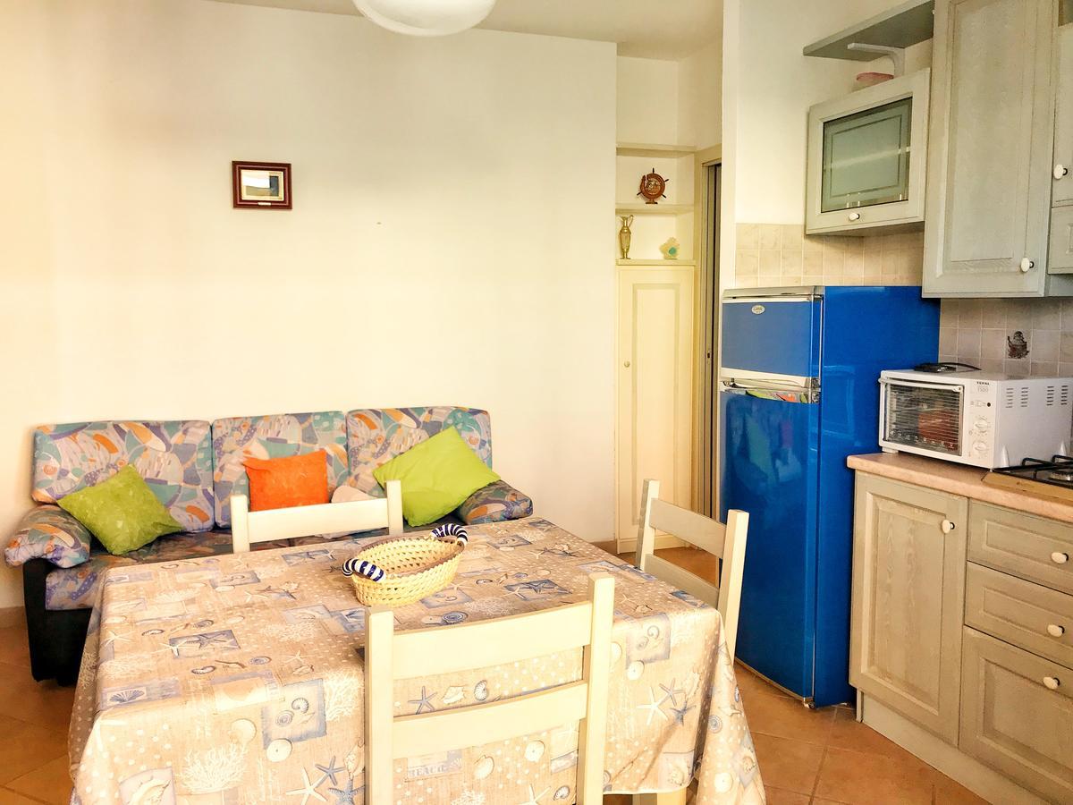 Residence Olimpo Santa Teresa Gallura Buitenkant foto